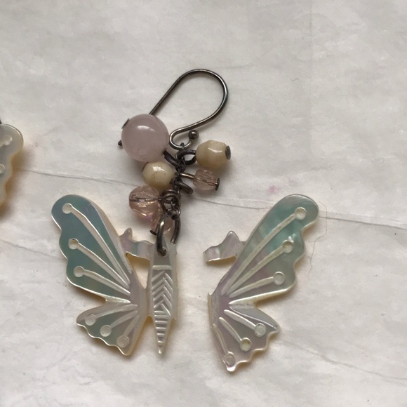 Mother of pearl & rose quartz butterfly earrings - Picture 4 of 8